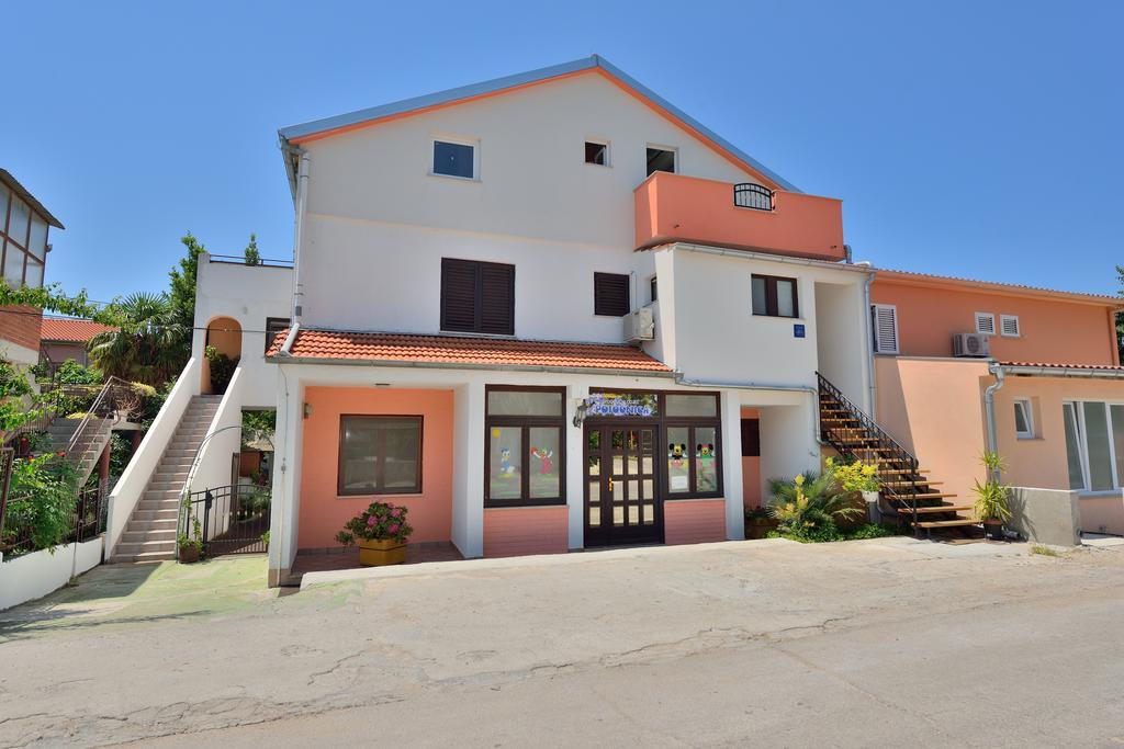 Apartment Mladenka Visnjik Задар Екстериор снимка